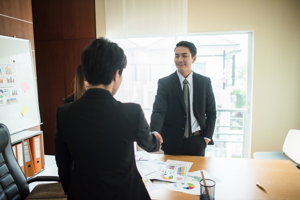 💼 Job or Business? 7 Questions That Will Give You the Answer
